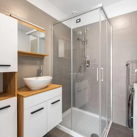 San Siro 700 M - 20 Min - Apt1 Daire Milano